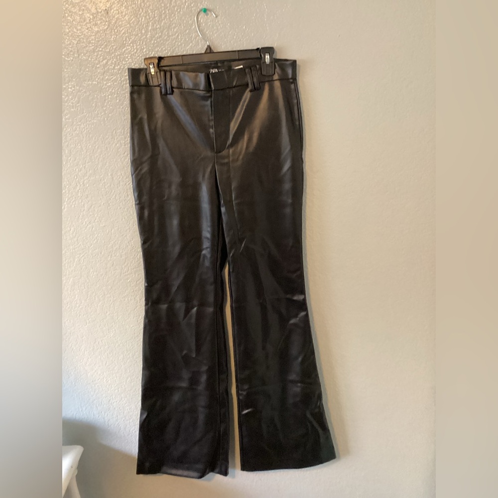 Zara Faux Leather Black Pants - Picture 3 of 9